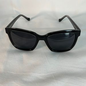 Prive Revaux polarized The Sienna in caviar black